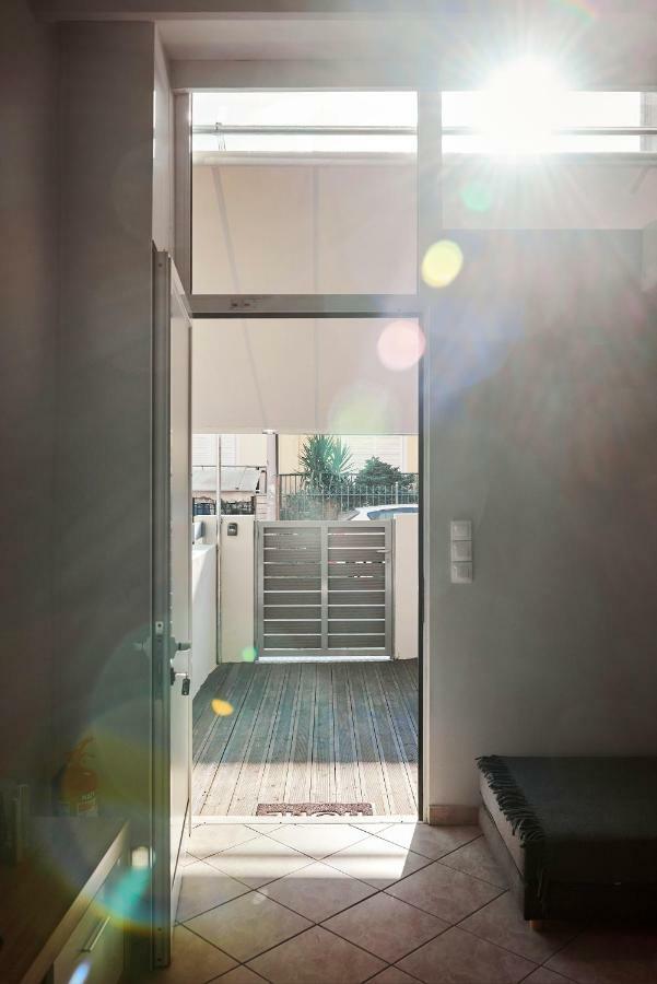 Spacious Apartment-600M From The Subway Atena Exterior foto