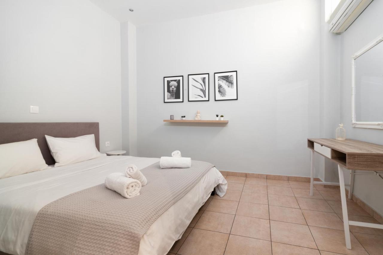 Spacious Apartment-600M From The Subway Atena Exterior foto